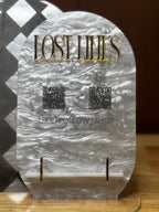 Pearl Checkered QR Business Stand