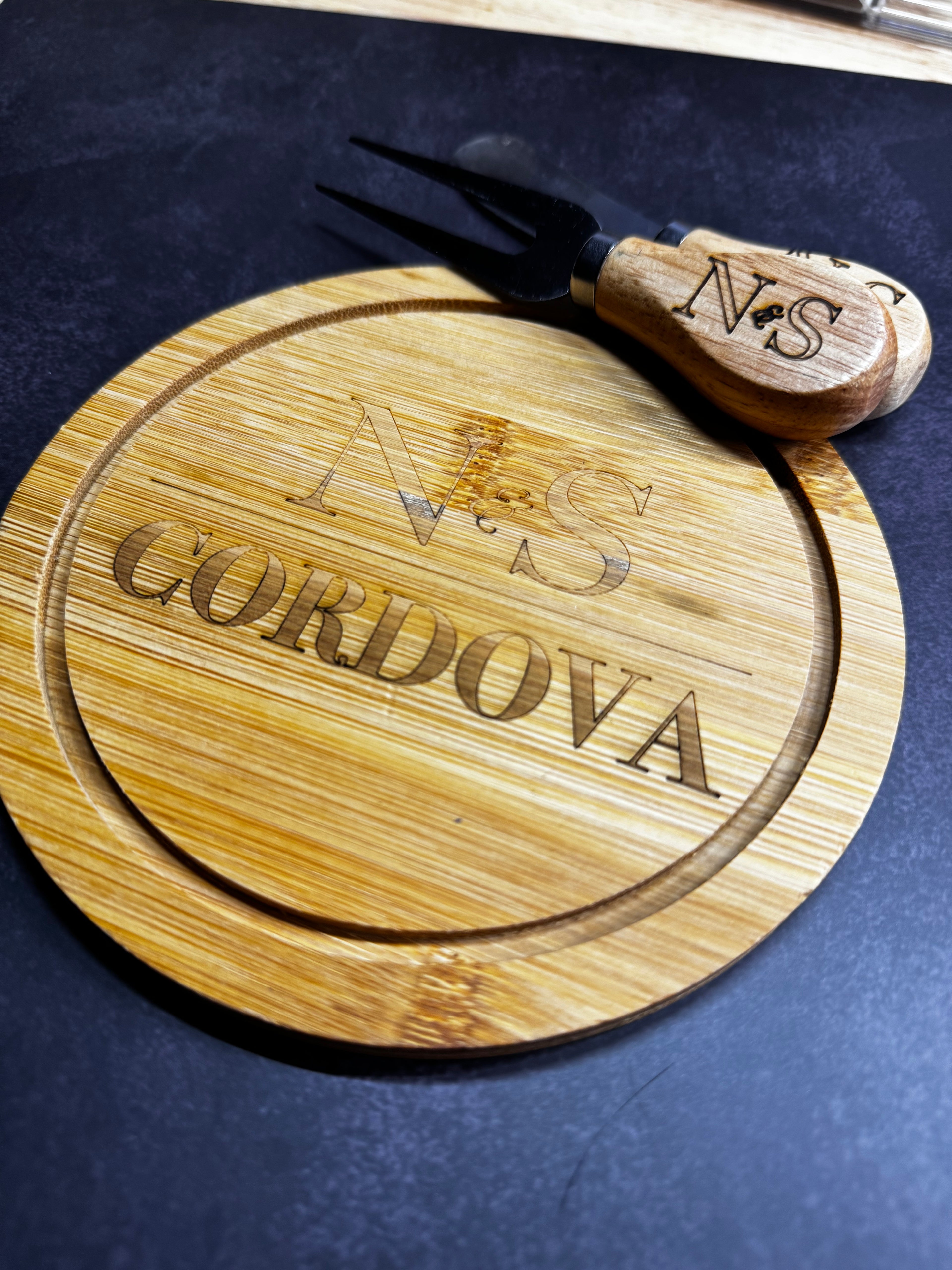 Round Serving Tray Gift Set